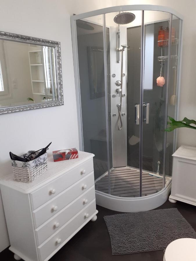 Oasis Master Suite Marconne Esterno foto