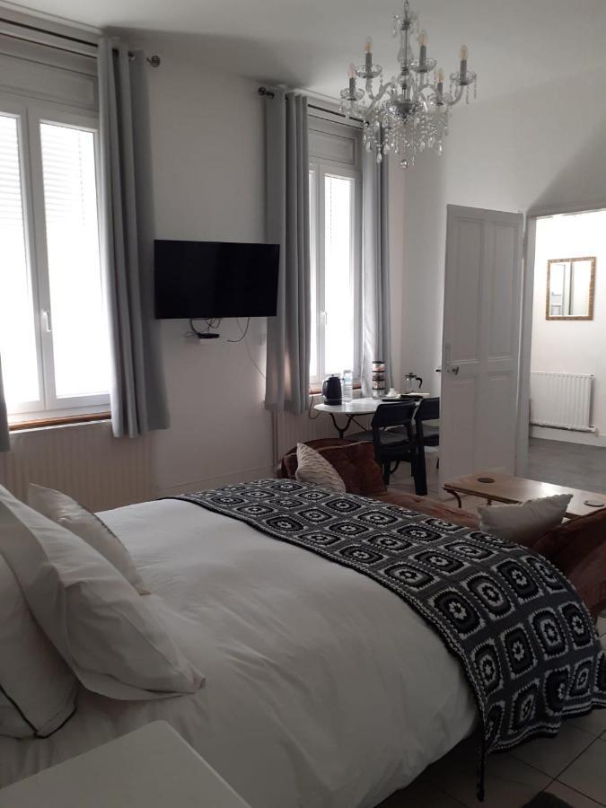 Oasis Master Suite Marconne Esterno foto